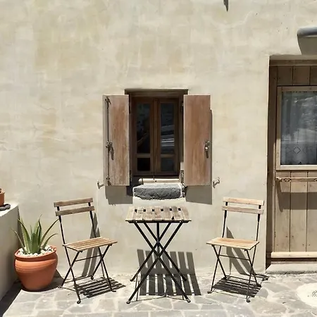 Poseidon House * Mandrákion