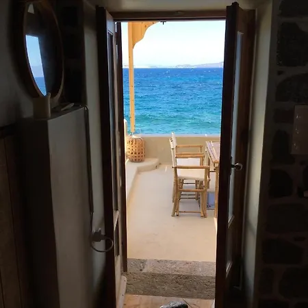 Poseidon House Semesterbostad Mandrákion