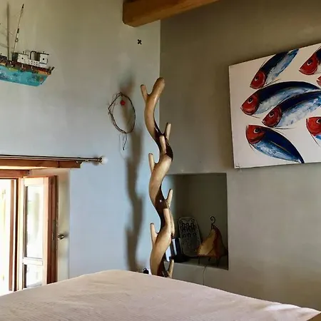 Poseidon House Feriehus Mandrákion