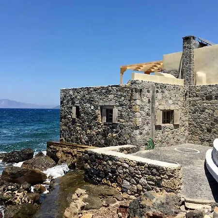 Poseidon House Holiday home *