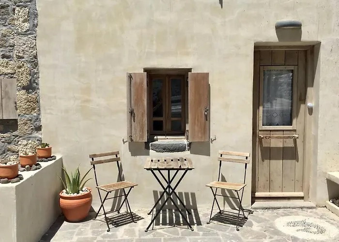 Poseidon House * Mandrákion